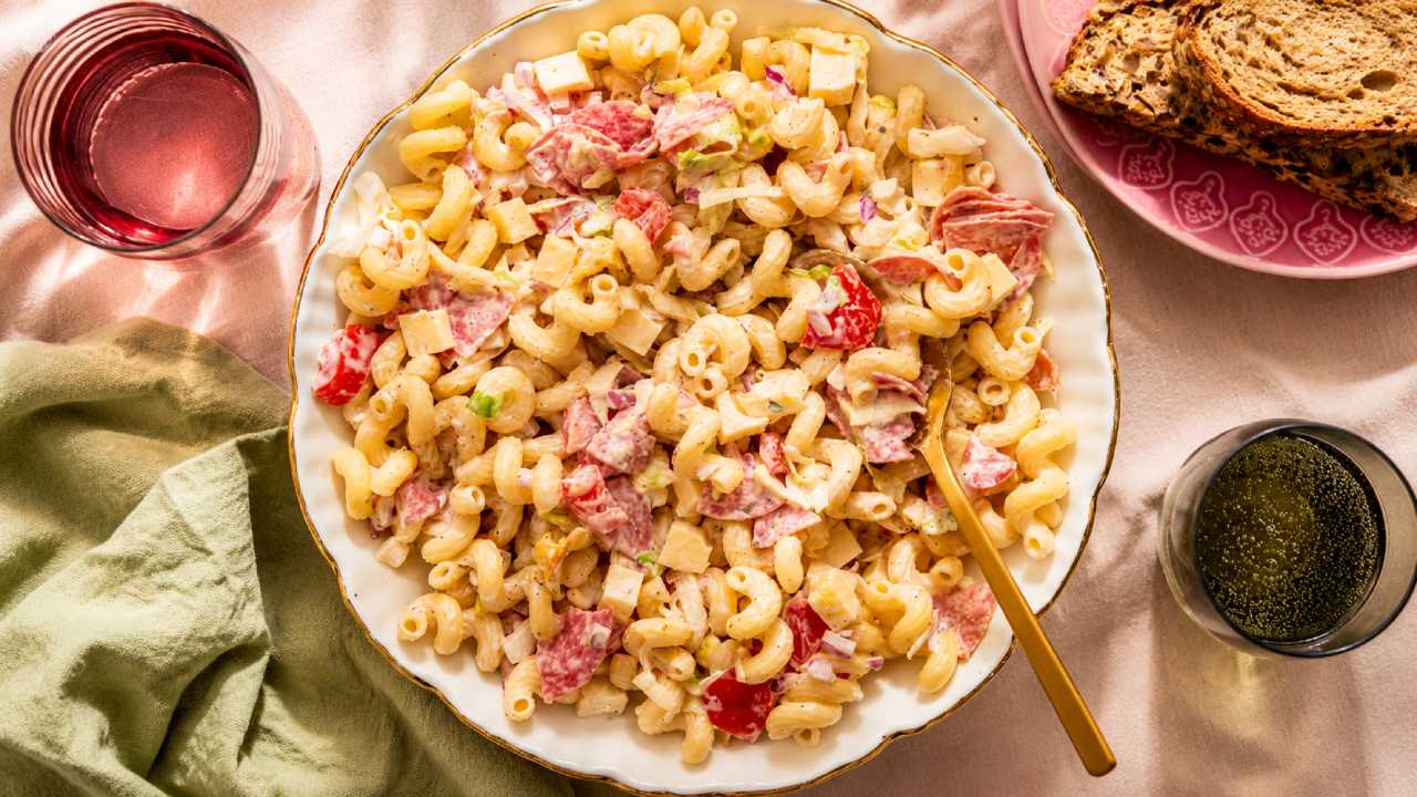Grinder Pasta Salad Becomes the Viral Recipe of Summer 2026, Why Are So Many People Addicted?