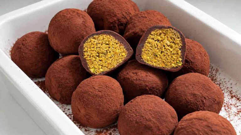 Dubai Chewy Cookies Lose Hype as Chinese Tea Emerges